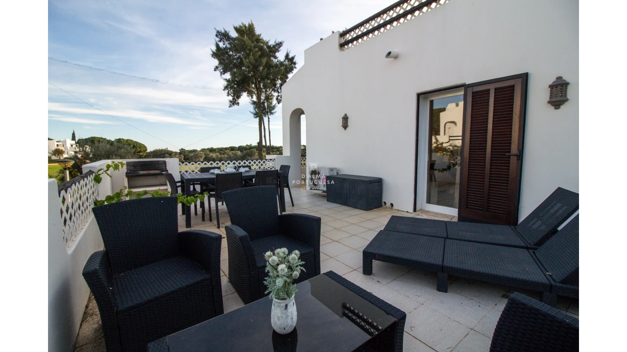 Apartamento T2 para Arrendamento férias em Albufeira e Olhos de Água Foto 3