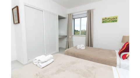 Apartamento T2 para Arrendamento férias em Albufeira e Olhos de Água