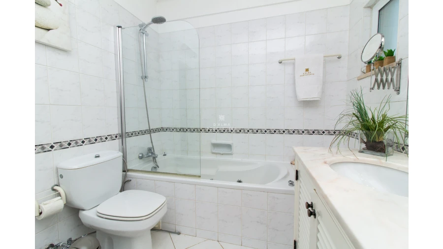 Apartamento T2 para Arrendamento férias em Albufeira e Olhos de Água Foto 25