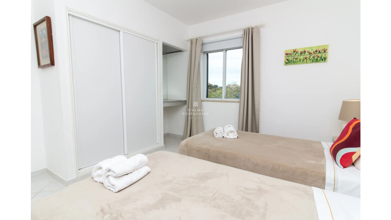 Apartamento T2 para Arrendamento férias em Albufeira e Olhos de Água Foto 17