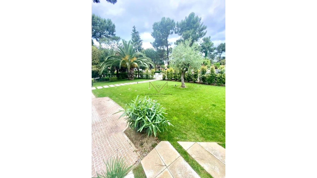Moradia para Venda em Charneca de Caparica e Sobreda Foto 18