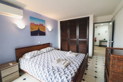 Apartamento T2 para Arrendamento férias em Albufeira e Olhos de Água