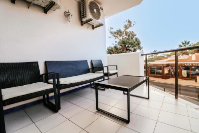 Apartamento T2 para Arrendamento férias em Albufeira e Olhos de Água