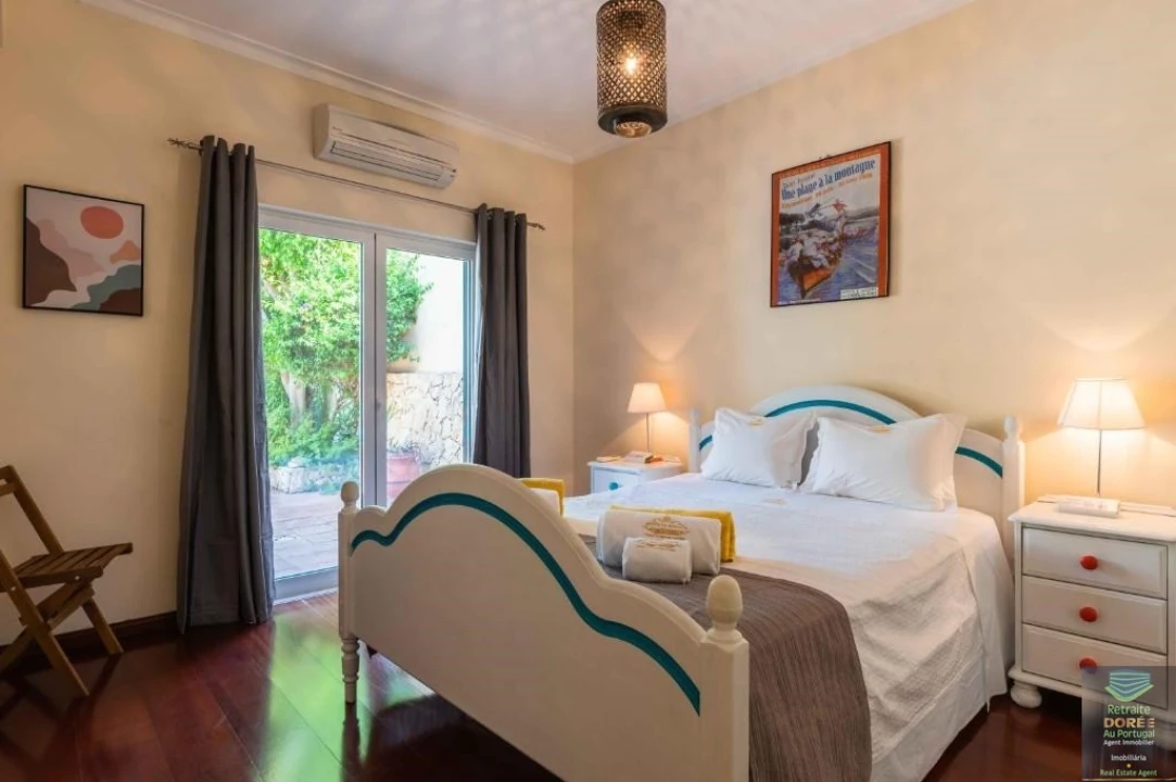 Moradia T4 para Arrendamento férias em Ferragudo Foto 24