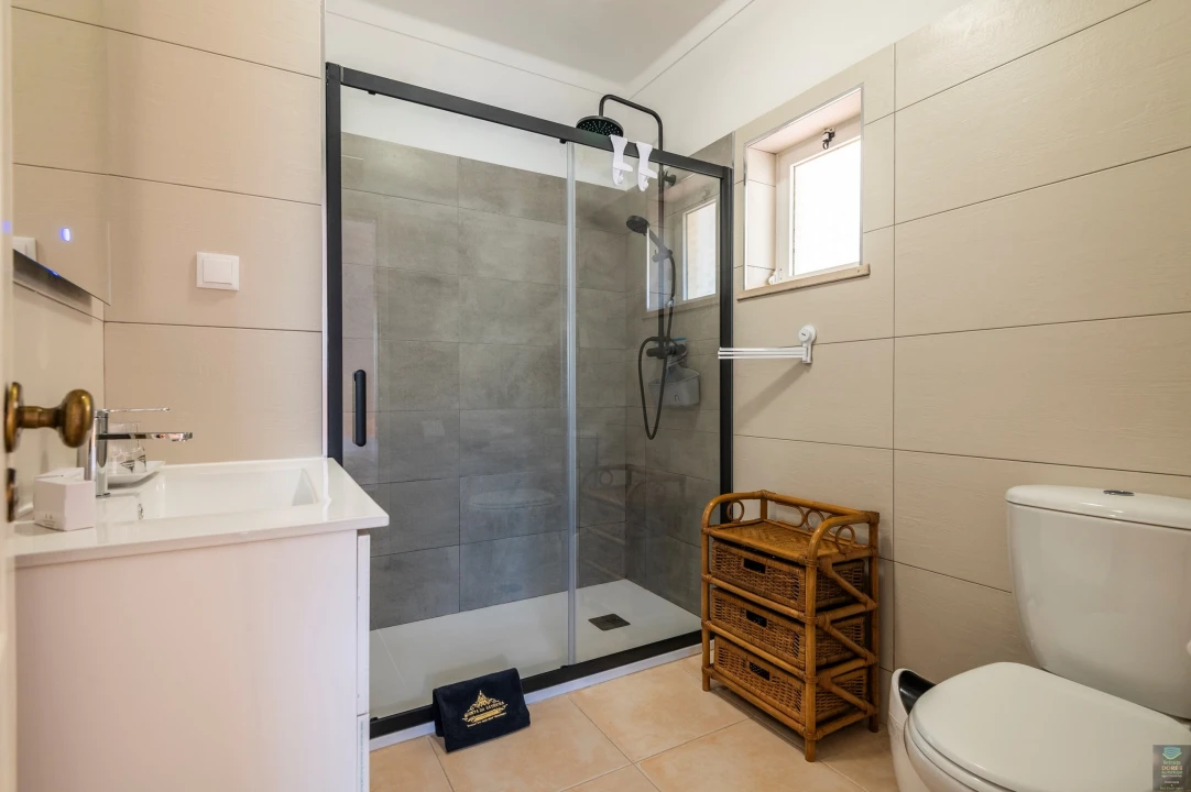 Moradia T4 para Arrendamento férias em Portimão Foto 17