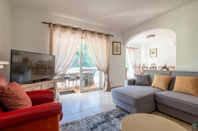 Moradia T4 para Arrendamento férias em Portimão