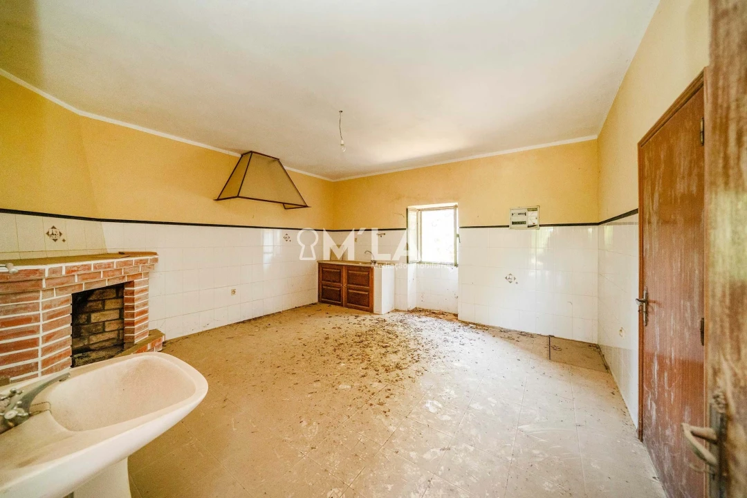 Quinta T3 para Venda em Pedralva Foto 18