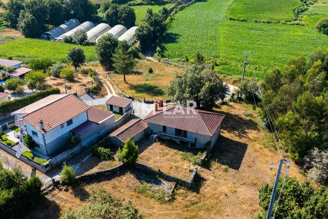 Quinta T3 para Venda em Pedralva Foto 41