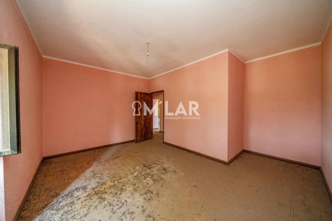 Quinta T3 para Venda em Pedralva Foto 27