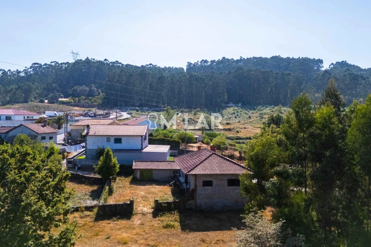 Quinta T3 para Venda em Pedralva Foto 5