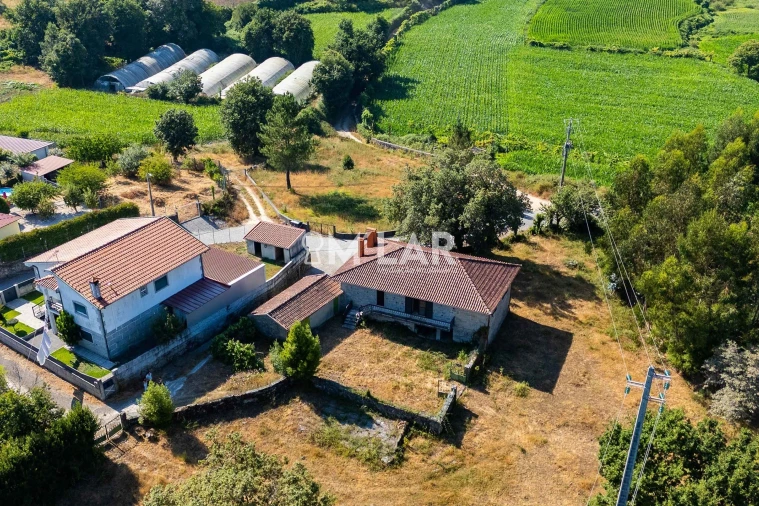 Quinta T3 para Venda em Pedralva Foto 41