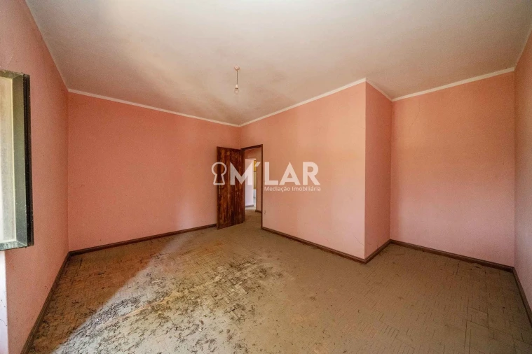 Quinta T3 para Venda em Pedralva Foto 27