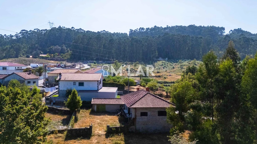Quinta T3 para Venda em Pedralva