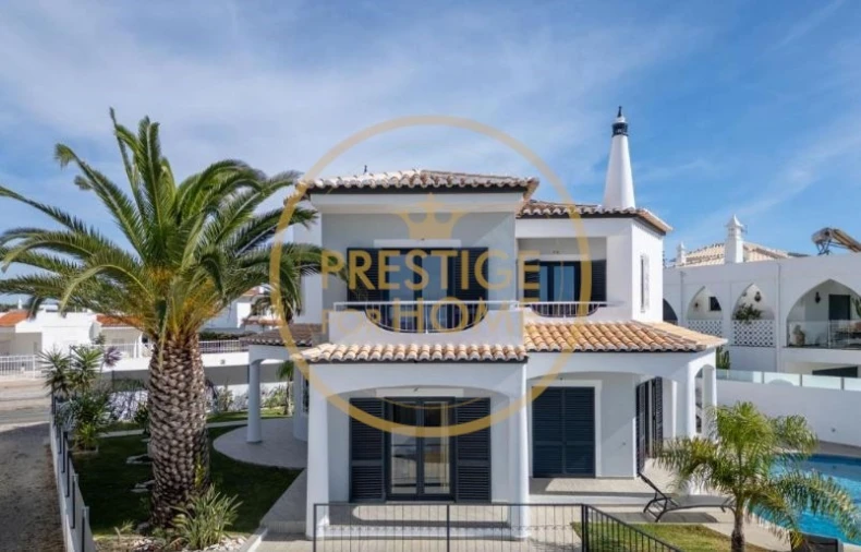 Moradia T4 para Arrendamento férias em Albufeira e Olhos de Água Foto 56