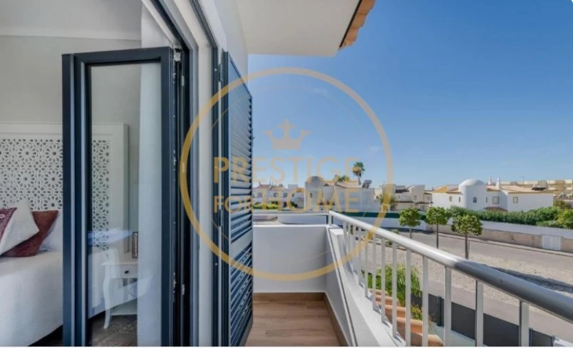 Moradia T4 para Arrendamento férias em Albufeira e Olhos de Água Foto 47