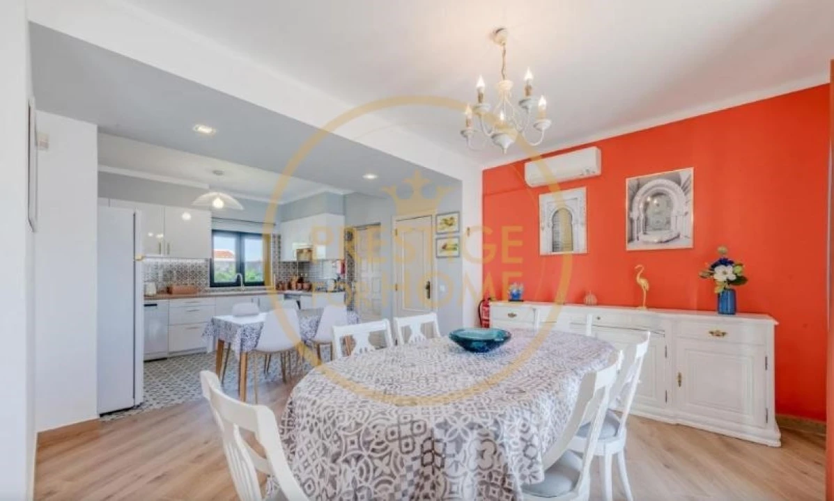 Moradia T4 para Arrendamento férias em Albufeira e Olhos de Água Foto 8