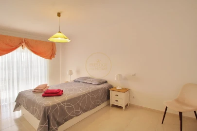 Apartamento T2 para Arrendamento férias em Lagos (São Sebastião e Santa Maria)