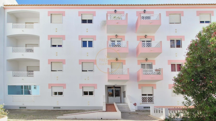 Apartamento T2 para Arrendamento férias em Lagos (São Sebastião e Santa Maria)