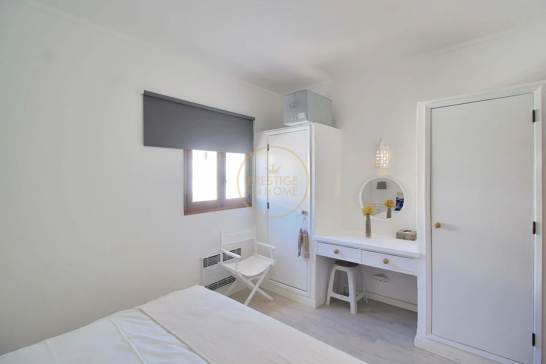 Apartamento T1 para Arrendamento férias em Quarteira Foto 14