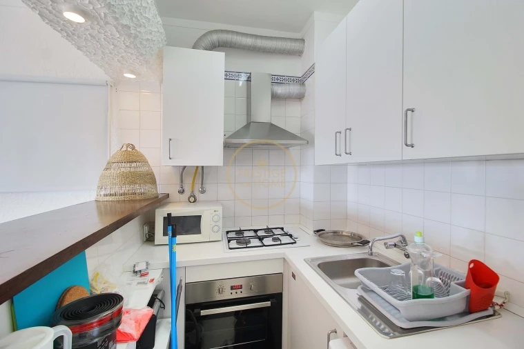 Apartamento T1 para Arrendamento férias em Quarteira Foto 13