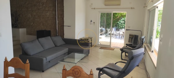 Moradia T3 para Arrendamento férias em Loule (São Sebastião)