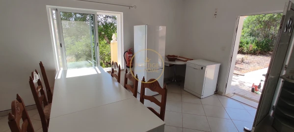 Moradia T3 para Arrendamento férias em Loule (São Sebastião)