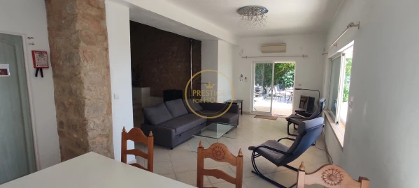 Moradia T3 para Arrendamento férias em Loule (São Sebastião)