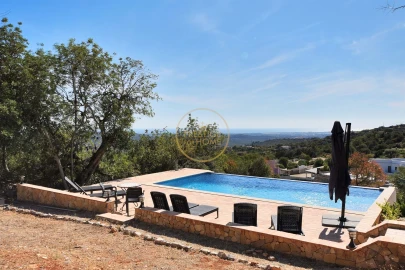 Moradia T3 para Arrendamento férias em Loule (São Sebastião)