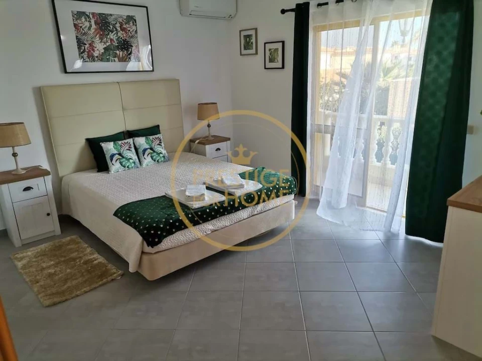 Moradia T4 para Arrendamento férias em Guia Foto 7