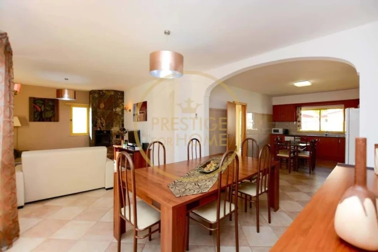 Moradia T4 para Arrendamento férias em Guia Foto 19