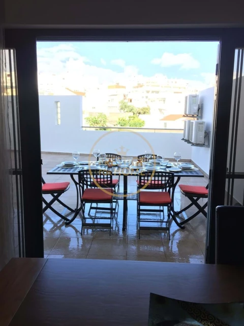 Apartamento T2 para Arrendamento férias em Quarteira