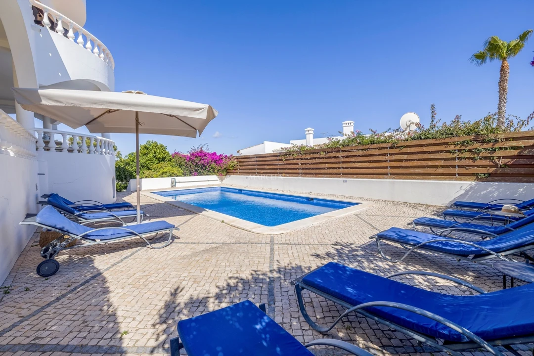 Moradia T5 para Arrendamento férias em Luz Foto 7