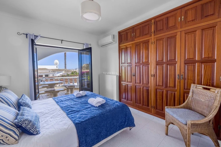 Moradia T5 para Arrendamento férias em Luz Foto 12