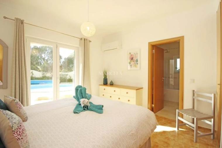 Moradia T4 para Arrendamento férias em Lagos (São Sebastião e Santa Maria) Foto 25