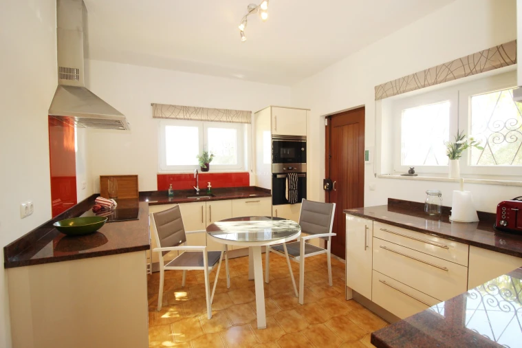 Moradia T4 para Arrendamento férias em Lagos (São Sebastião e Santa Maria) Foto 38