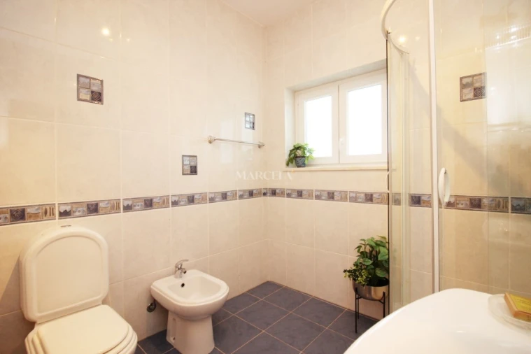 Moradia T4 para Arrendamento férias em Lagos (São Sebastião e Santa Maria) Foto 26