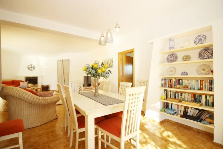 Moradia T4 para Arrendamento férias em Lagos (São Sebastião e Santa Maria) Foto 18