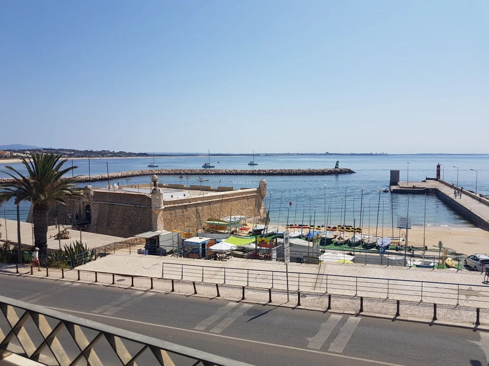 Apartamento T2 para Arrendamento férias em Lagos (São Sebastião e Santa Maria) Foto 3