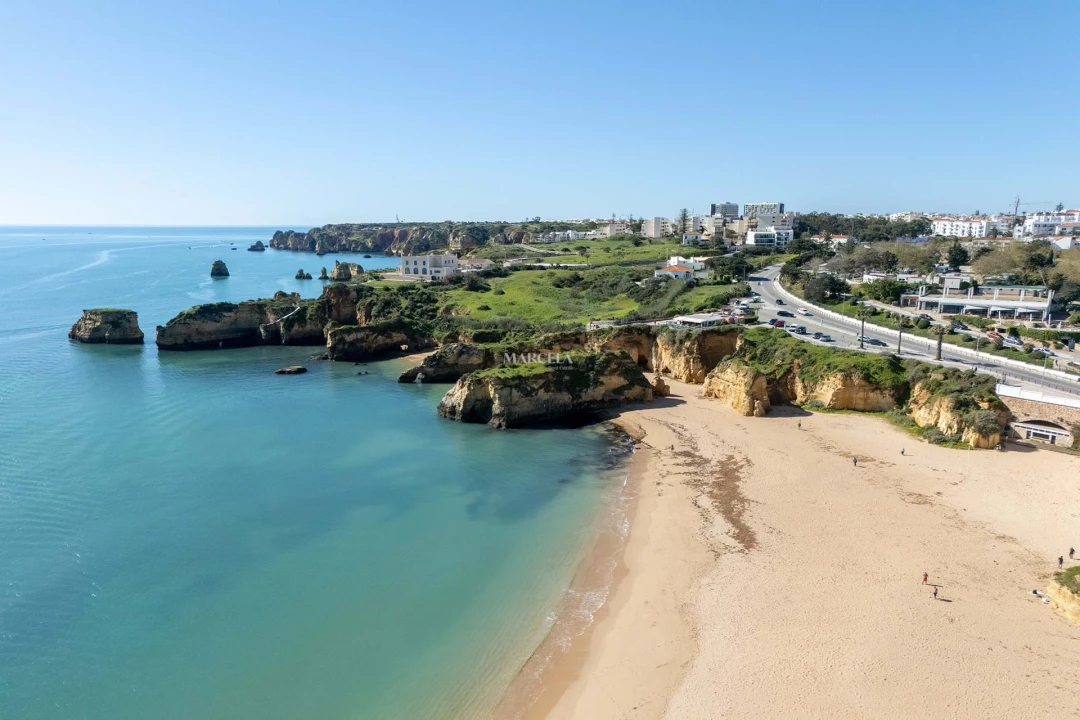 Apartamento T2 para Arrendamento férias em Lagos (São Sebastião e Santa Maria) Foto 6