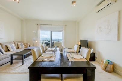 Apartamento T2 para Arrendamento férias em Lagos (São Sebastião e Santa Maria)