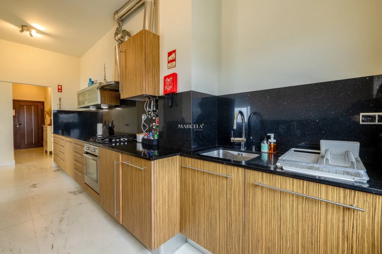 Apartamento T2 para Arrendamento férias em Lagos (São Sebastião e Santa Maria) Foto 12