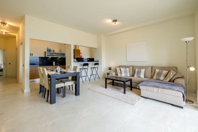 Apartamento T2 para Arrendamento férias em Lagos (São Sebastião e Santa Maria) Foto 10