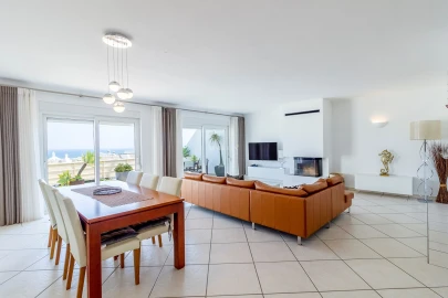 Moradia T3 para Arrendamento férias em Luz