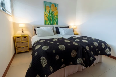 Apartamento T3 para Arrendamento férias em Lagos (São Sebastião e Santa Maria)