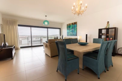 Apartamento T3 para Arrendamento férias em Lagos (São Sebastião e Santa Maria)