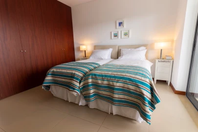 Apartamento T3 para Arrendamento férias em Lagos (São Sebastião e Santa Maria)