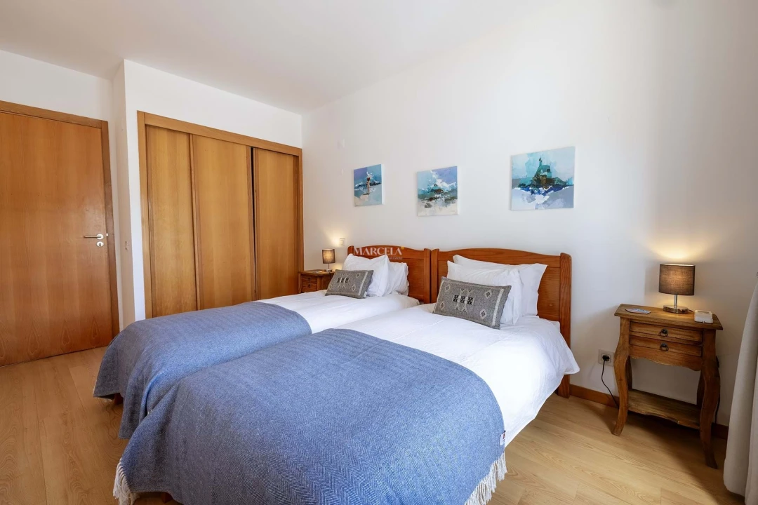 Apartamento T2 para Arrendamento férias em Lagos (São Sebastião e Santa Maria) Foto 20