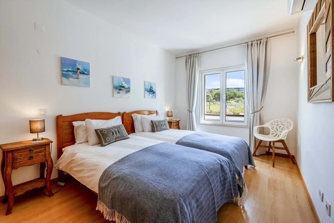 Apartamento T2 para Arrendamento férias em Lagos (São Sebastião e Santa Maria) Foto 19