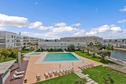 Apartamento T2 para Arrendamento férias em Lagos (São Sebastião e Santa Maria)