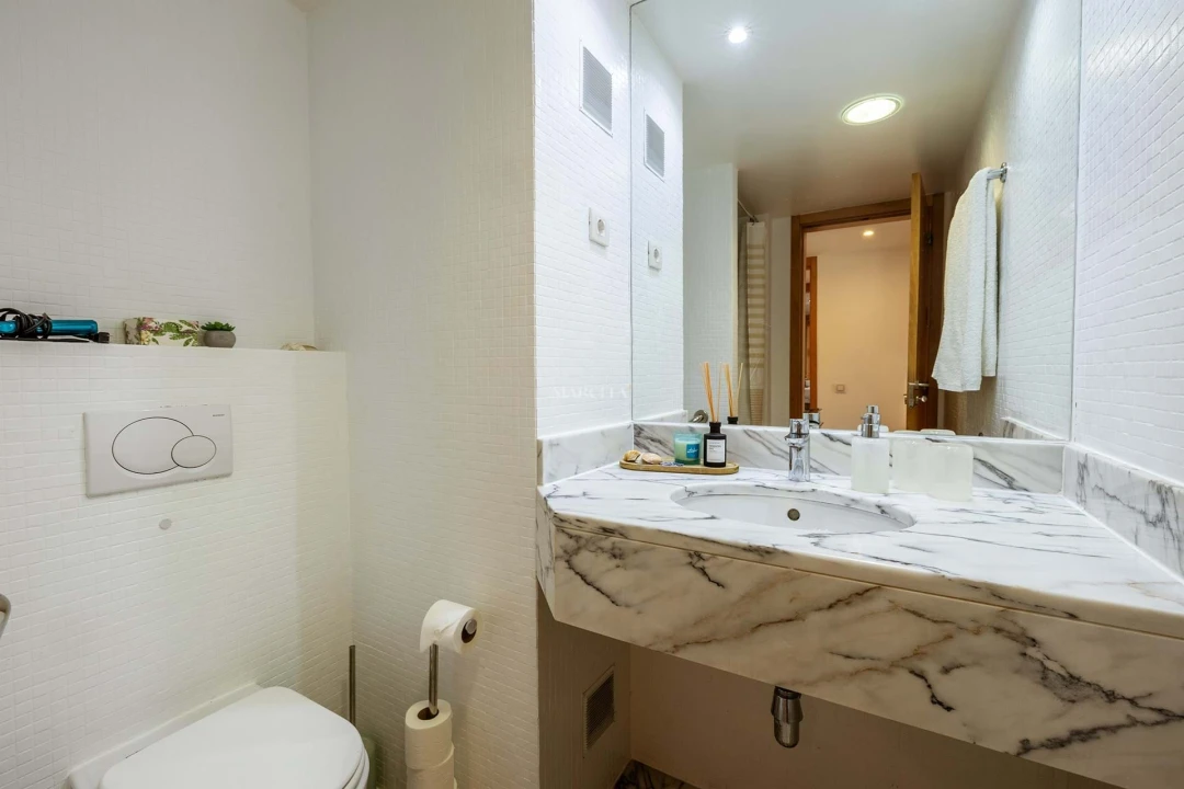 Apartamento T2 para Arrendamento férias em Lagos (São Sebastião e Santa Maria) Foto 21